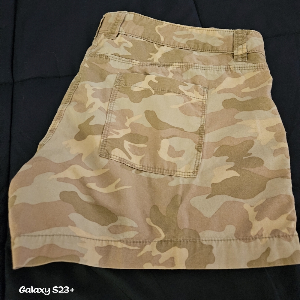 Womens old navy shorts
